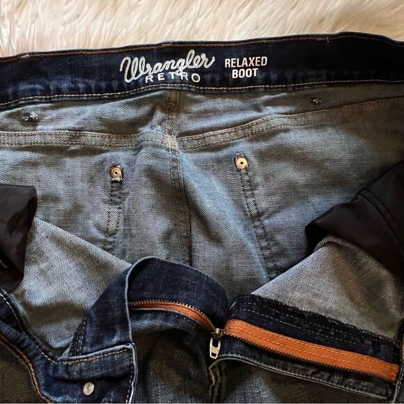 Wrangler Retro Jeans Relaxed Boot Medium Wash Size 38x34 Cowboy Western Rodeo - Picture 4 of 8